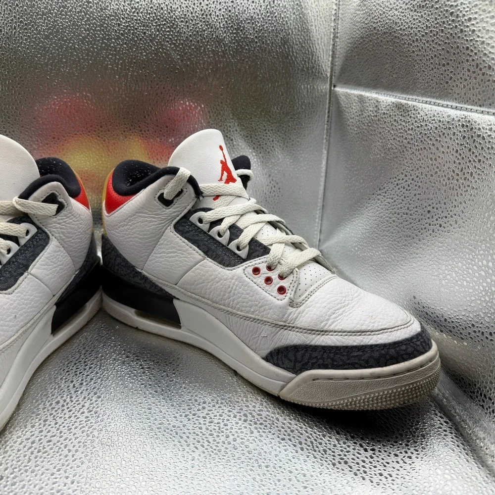 Size‎ 9.5 Jordan 3 Retro Denim SE Fire Red White Black Mens Sneakers CZ6431-100